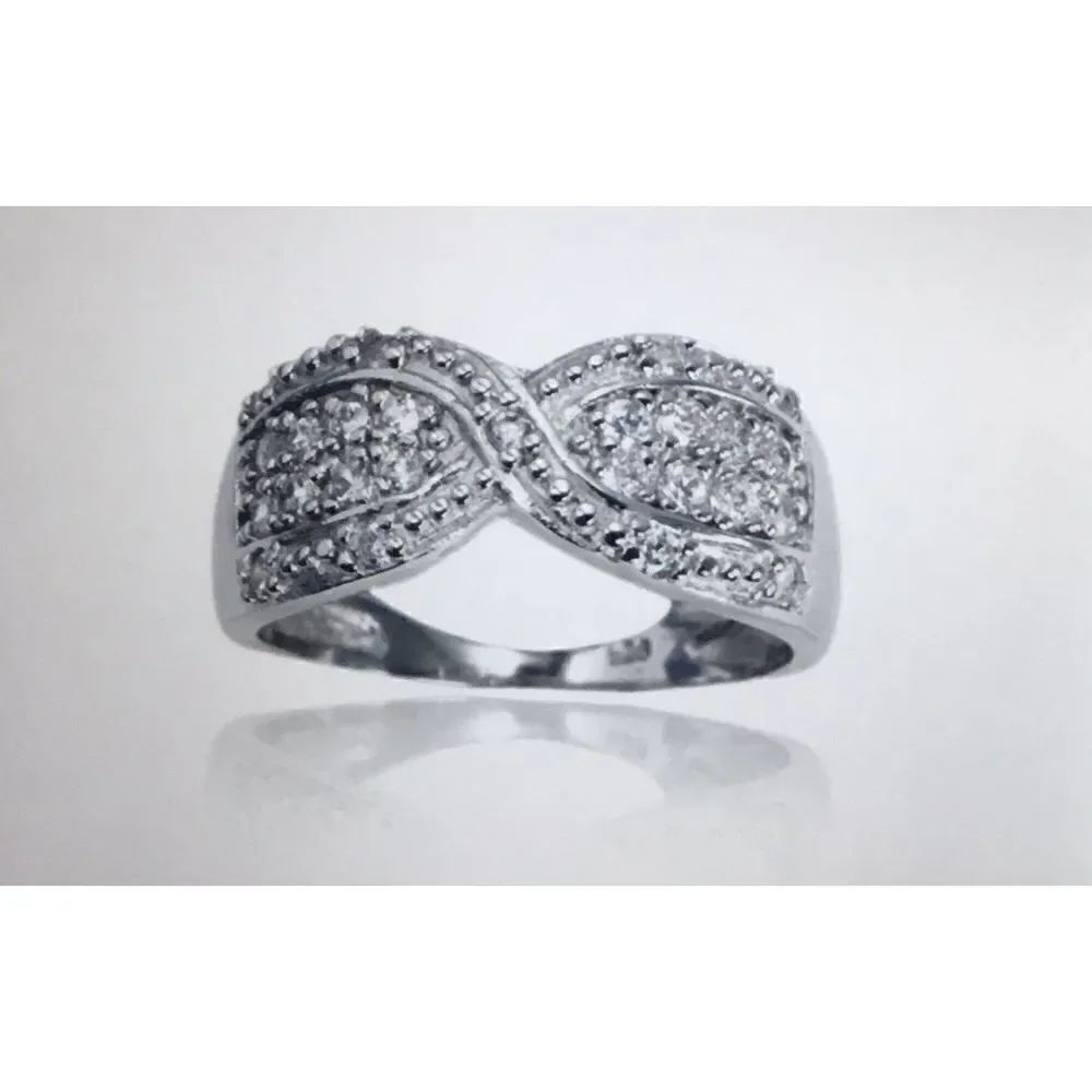 Gorgeous 4-Row “X” Design Pave Sim Diamond Band Ring Sz 8